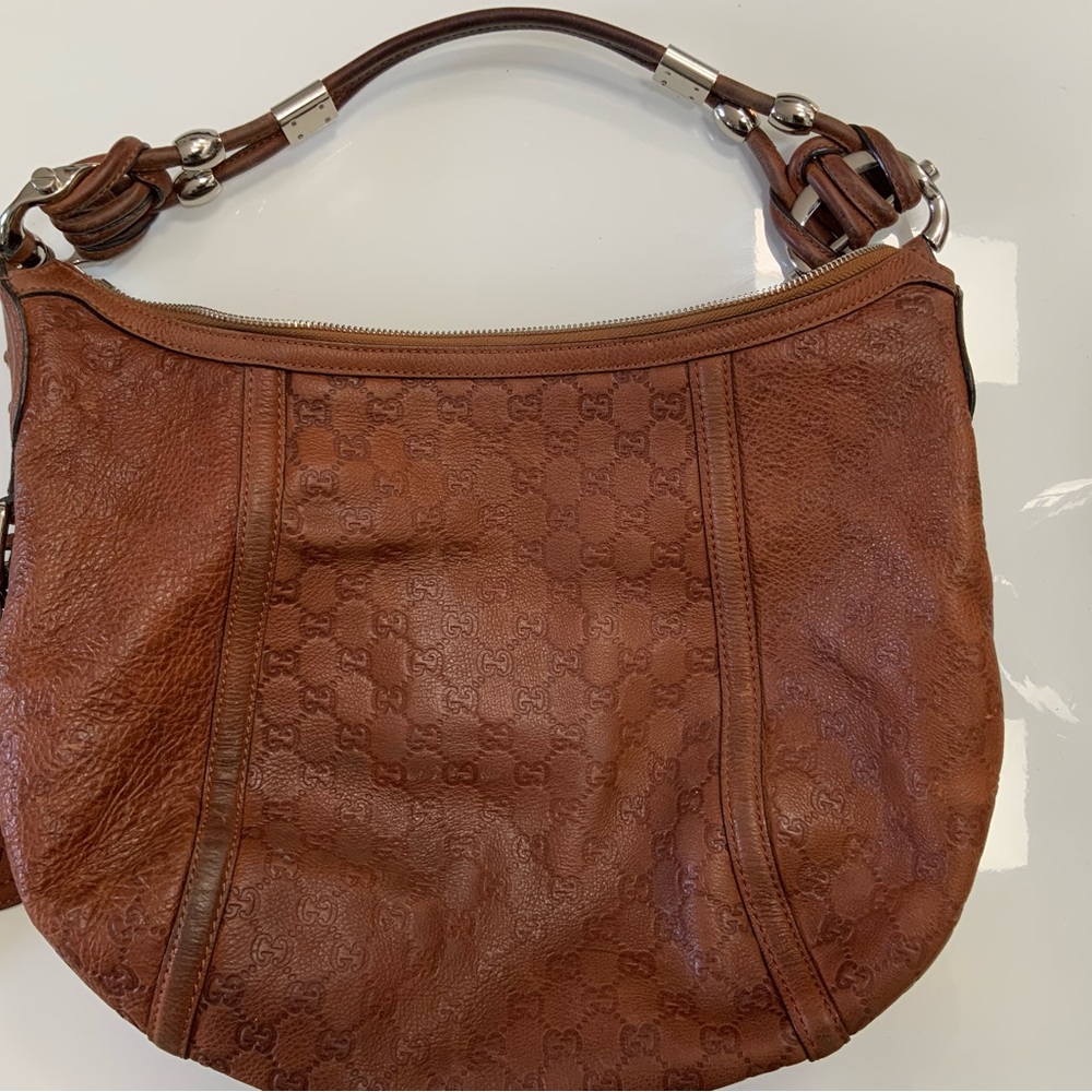 Medium GG Signature Techno Horsebit Hobo